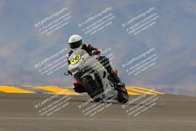 media/Sep-11-2022-SoCal Trackdays (Sun) [[81b7e951af]]/Turn 9 (930am)/